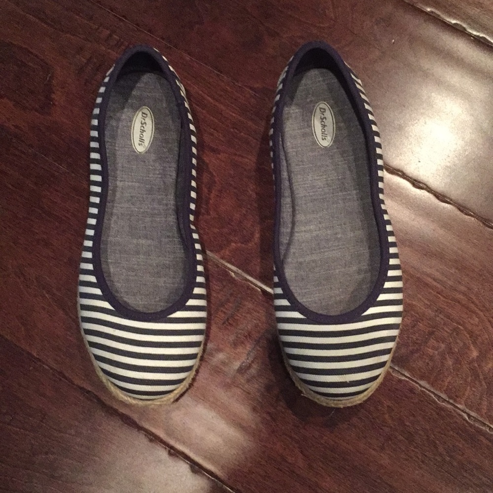 Dr Scholl’s navy blue/white flats